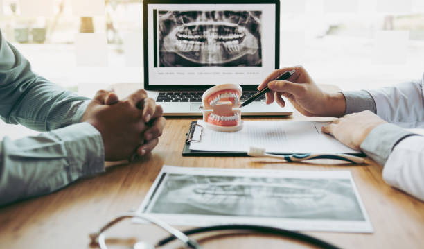 Best Emergency Dental Care for Broken or Chipped Teeth in Evansdale, IA